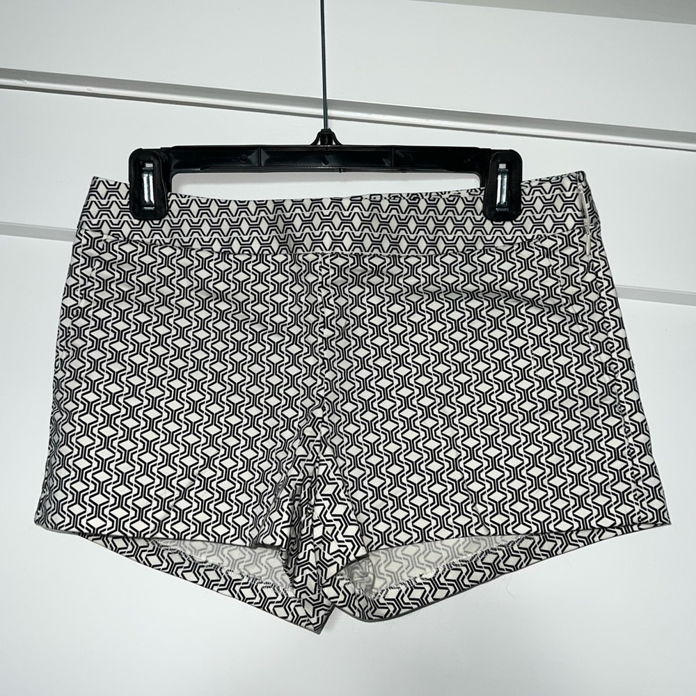 Express Shorts